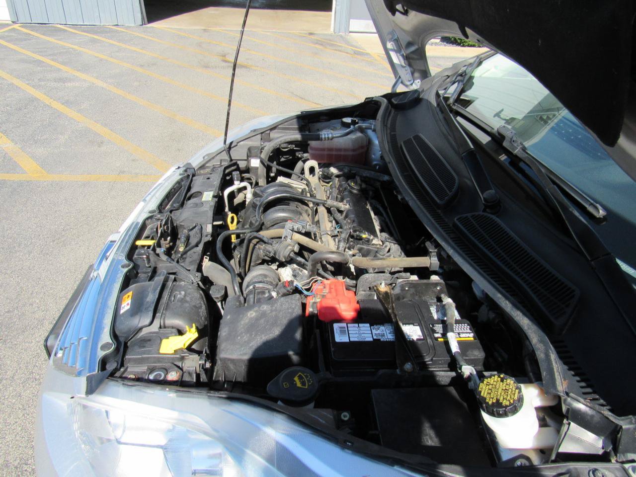 Used 2012 Ford Fiesta SE FWD image 35