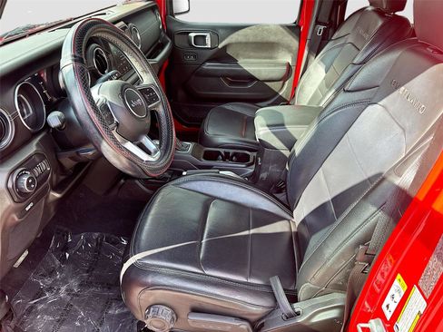 Used 2020 Jeep Gladiator Overland AWD/4WD image 21