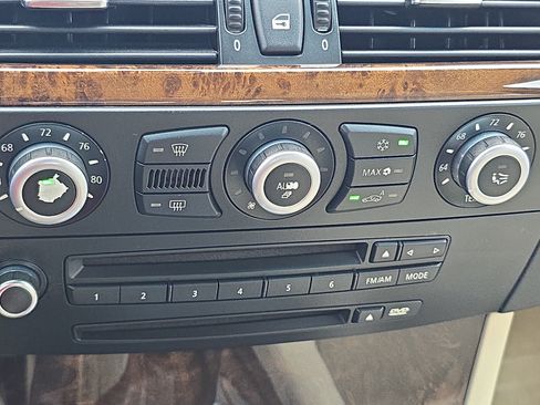 Used 2008 BMW 528i Sedan RWD image 22