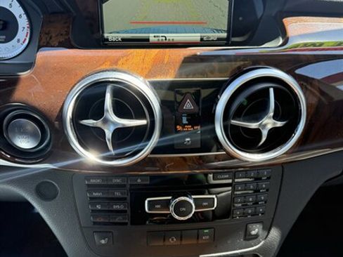 Used 2015 Mercedes-Benz GLK 350 4MATIC image 14