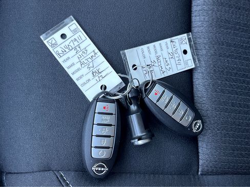 New 2024 Nissan Altima 2.5 SV image 37