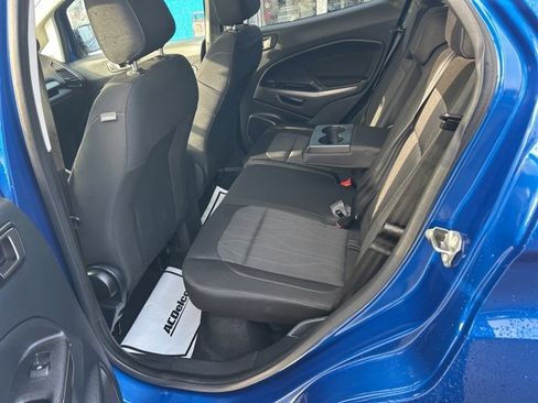 Used 2022 Ford EcoSport SE image 8
