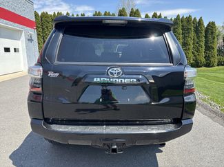 Used 2020 Toyota 4Runner SR5 AWD/4WD video 4