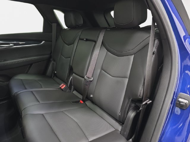 Certified 2024 Cadillac XT5 Premium Luxury AWD/4WD image 11