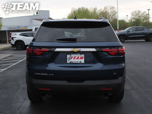 Used 2023 Chevrolet Traverse LT AWD/4WD image 5