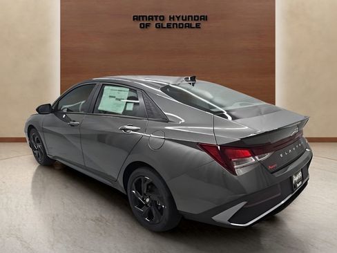 New 2026 Hyundai Elantra Sport FWD image 4