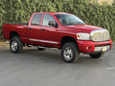 Used 2008 Dodge Ram 2500 Truck Laramie w/ Trailer Tow Group AWD/4WD image 4