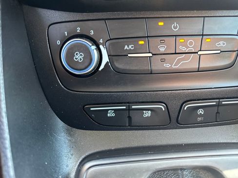 Used 2019 Ford Transit Connect XL FWD image 19