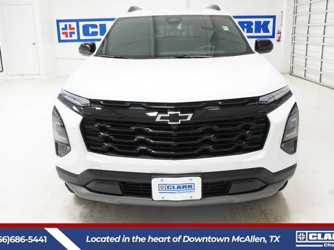 New 2026 Chevrolet Equinox LT w/ Midnight Edition FWD image 2