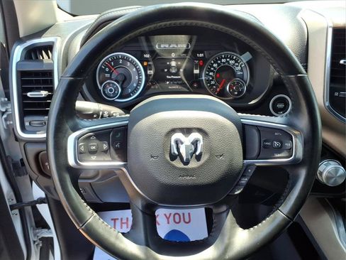 Used 2022 RAM 1500 Laramie AWD/4WD image 12
