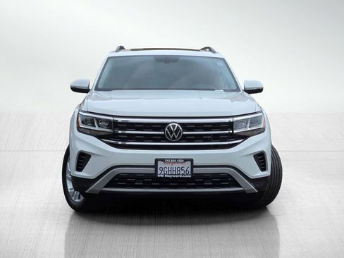 Used 2023 Volkswagen Atlas SE AWD/4WD image 2