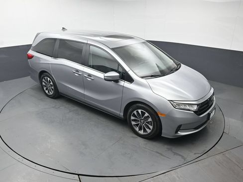 Used 2024 Honda Odyssey EX-L image 46
