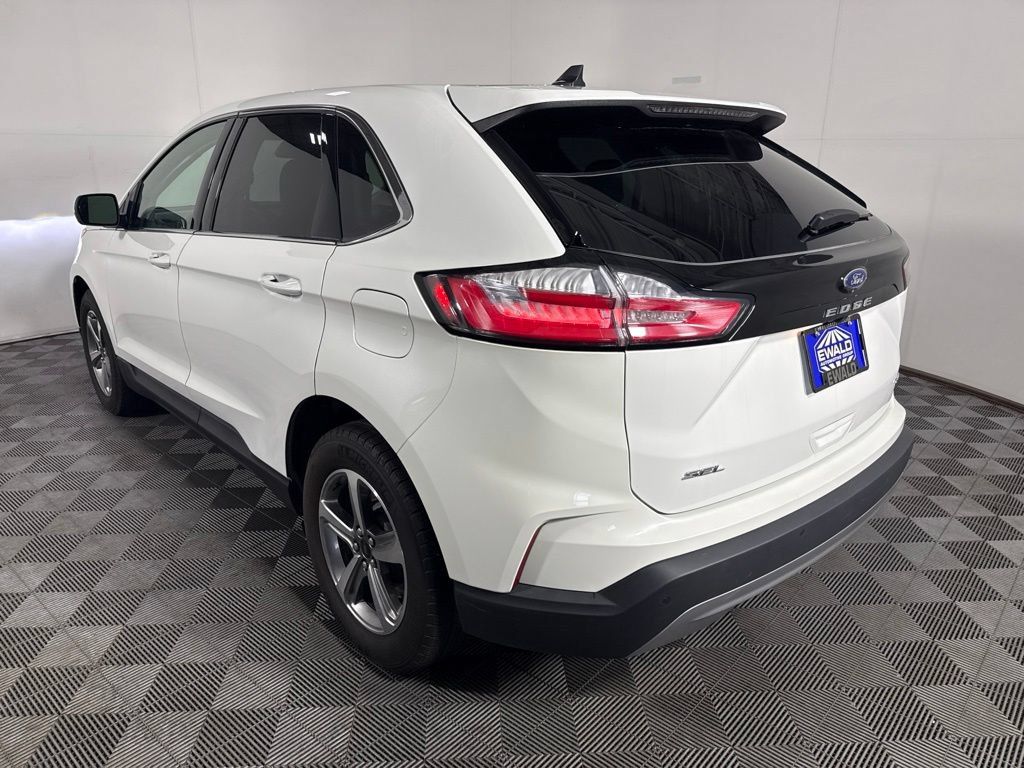 Used 2024 Ford Edge SEL w/ Convenience Package AWD/4WD image 9