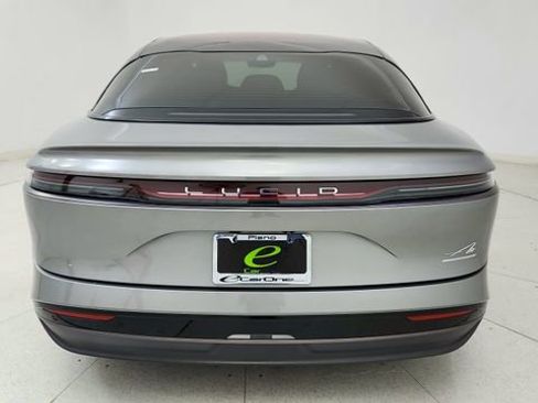 Used 2024 Lucid Air Touring image 5