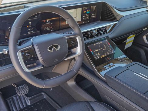 New 2026 INFINITI QX80 Luxe w/ Exterior Package image 8