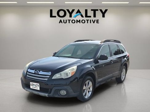 Used 2013 Subaru Outback 2.5i Limited w/ Moonroof Pkg AWD/4WD image 1