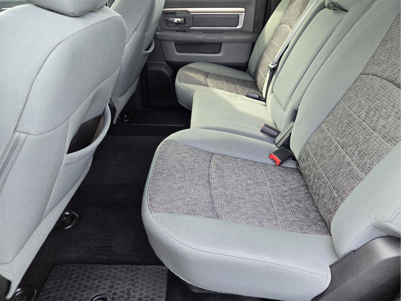 Used 2015 RAM 1500 Outdoorsman RWD image 28