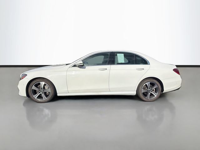 Used 2020 Mercedes-Benz E 350 4MATIC Sedan image 4