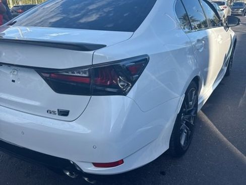 Used 2018 Lexus GS F image 9