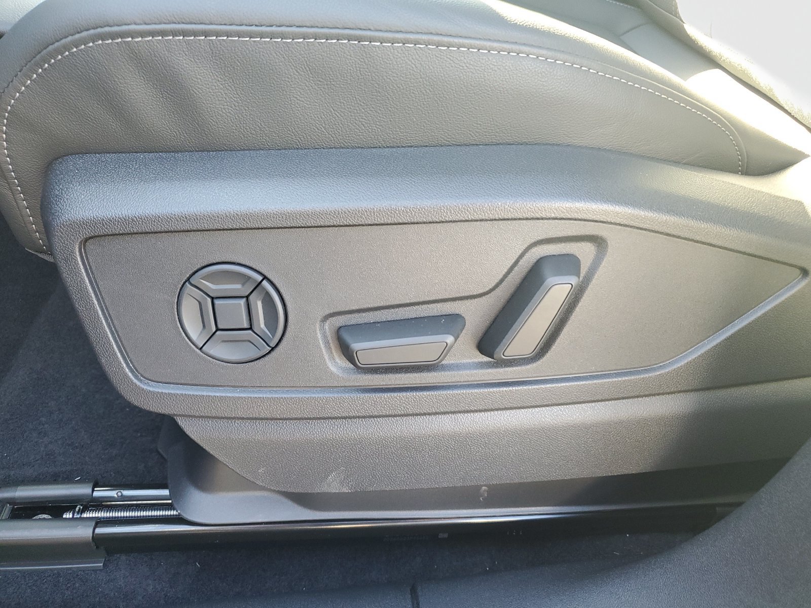 New 2026 Audi Q5 Premium Plus AWD/4WD image 23