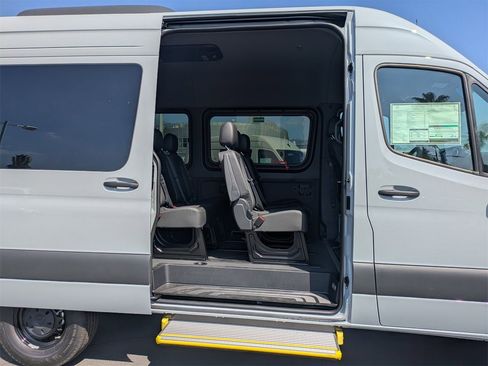 New 2025 Mercedes-Benz Sprinter 2500 image 7
