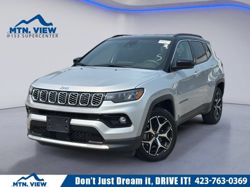 Used 2025 Jeep Compass Limited AWD/4WD image 1