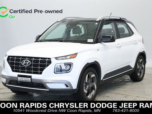 Used 2023 Hyundai Venue Limited FWD image 1