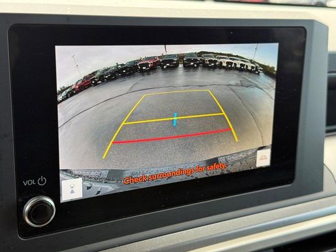 Certified 2024 Toyota Tacoma SR5 image 20