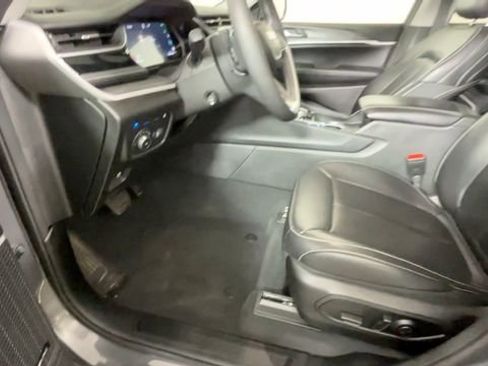 Used 2023 Jeep Grand Cherokee 30th Anniversary AWD/4WD image 19