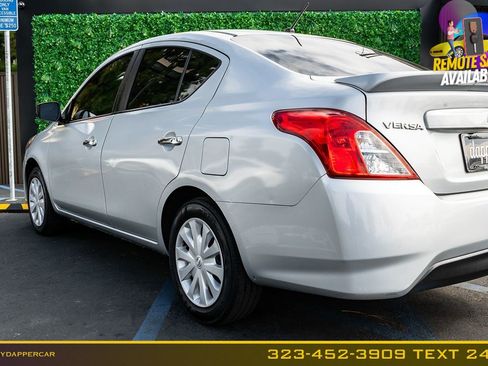 Used 2018 Nissan Versa SV FWD image 9