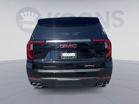 New 2026 GMC Yukon AT4 Ultimate w/ LPO, Floor Liner Package AWD/4WD image 4