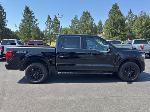 Used 2025 Ford F150 Lariat AWD/4WD image 7