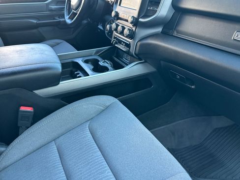 Used 2022 RAM 1500 Big Horn AWD/4WD image 16