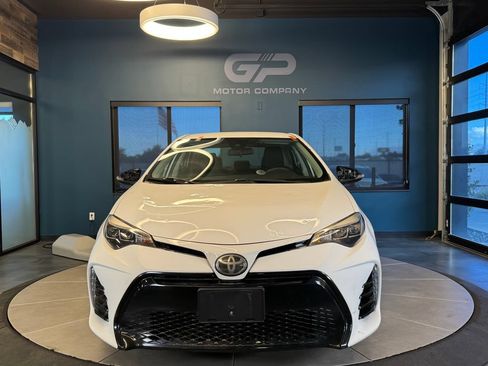 Used 2017 Toyota Corolla SE w/ Carpet Mat Package (TMS) FWD image 8