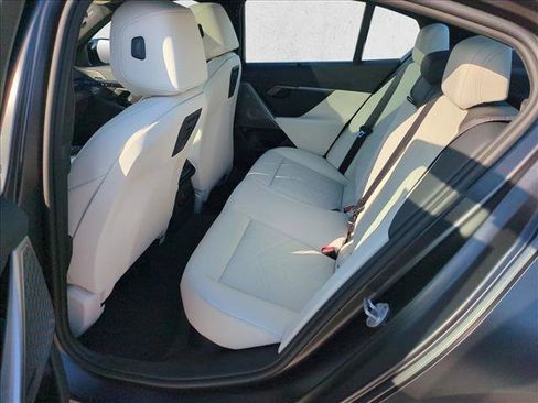 New 2026 BMW i5 AWD/4WD image 16