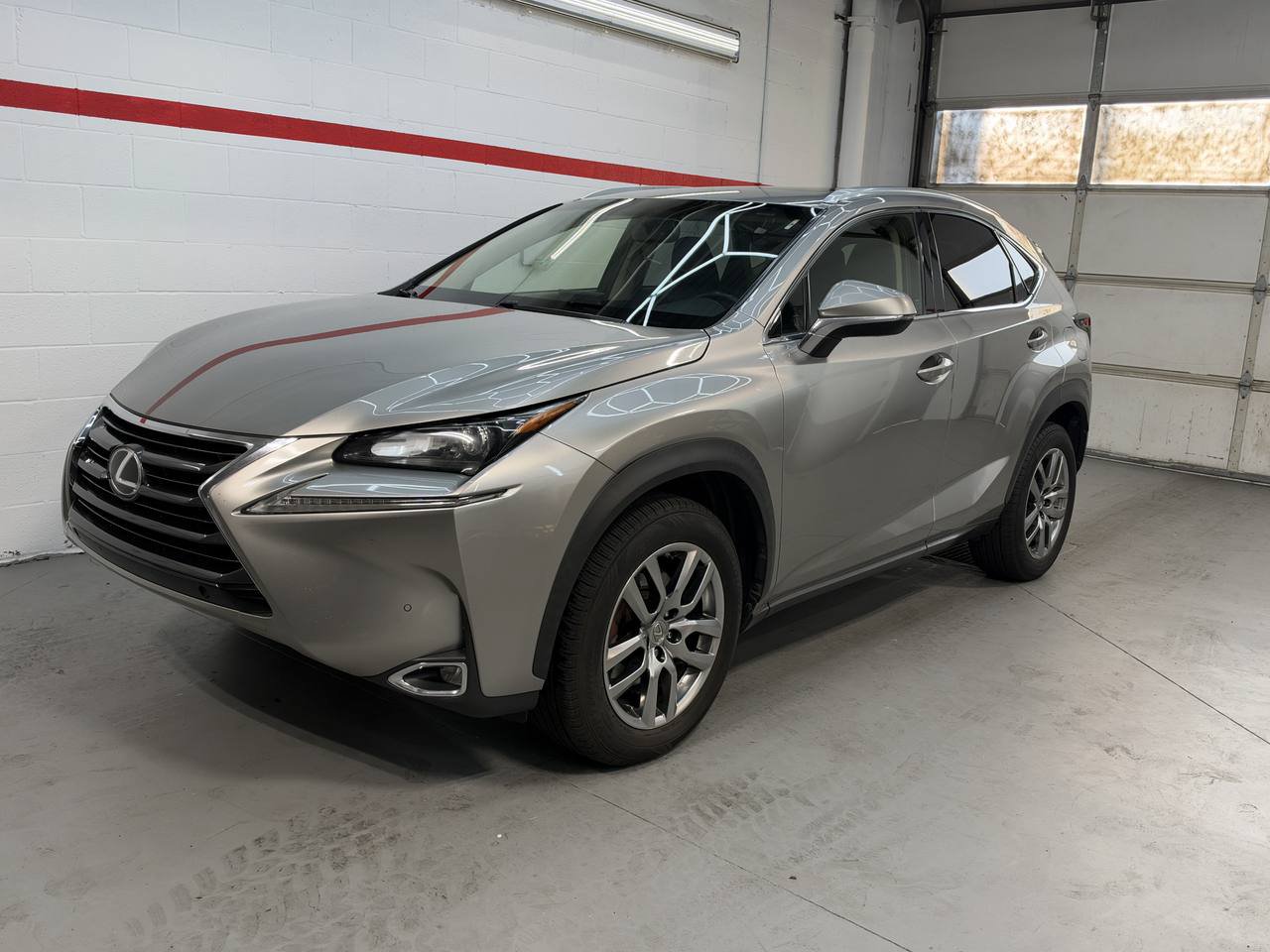 Used 2016 Lexus NX 200t AWD w/ Premium Package image 2