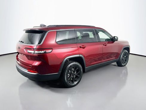 New 2026 Jeep Grand Cherokee L 4WD image 7