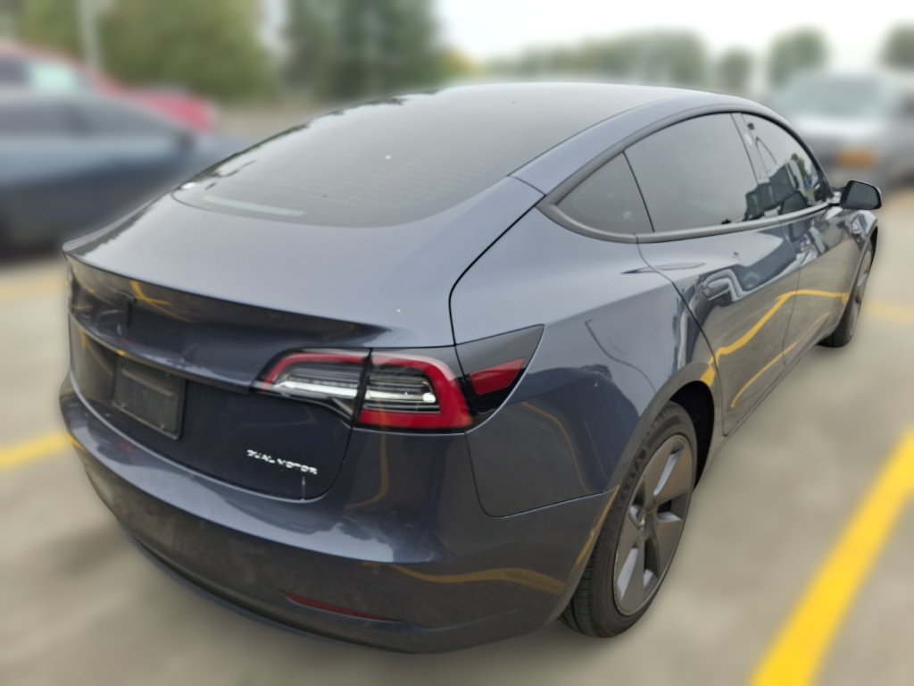Used 2022 Tesla Model 3 Long Range AWD/4WD image 7