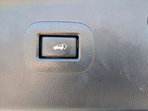 Used 2020 Nissan Armada Platinum w/ Platinum Reserve Package RWD image 7