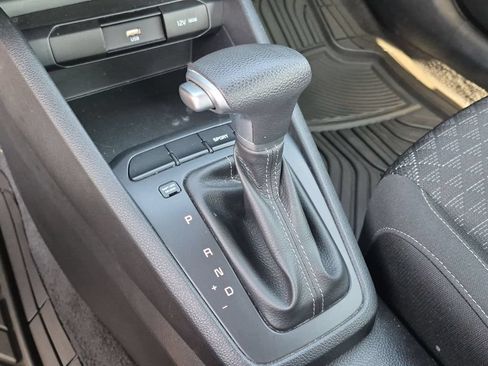 Used 2021 Kia Rio S FWD image 12