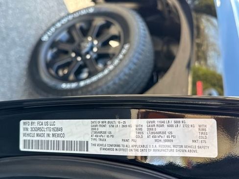 New 2026 RAM 2500 Tradesman AWD/4WD image 18