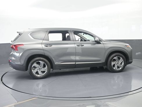 Used 2021 Hyundai Santa Fe SE FWD image 7