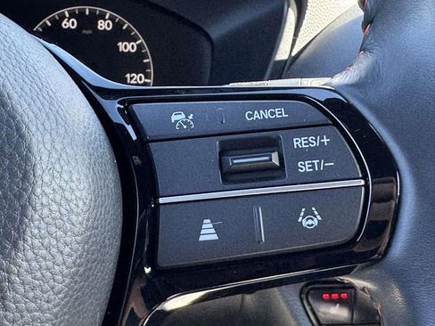 Used 2023 Honda HR-V Sport image 14