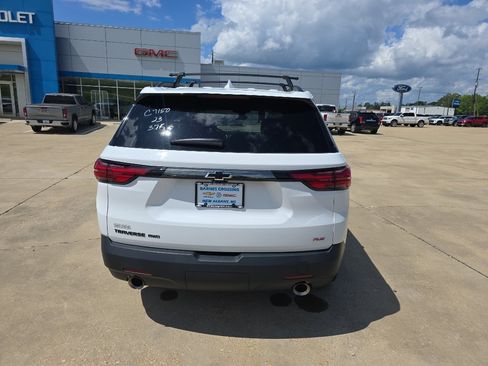 Used 2023 Chevrolet Traverse RS w/ LPO, Floor Liner Package AWD/4WD image 6