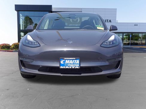 Used 2023 Tesla Model 3 Standard Range RWD image 8