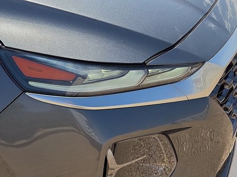 Used 2019 Hyundai Santa Fe Limited FWD image 10