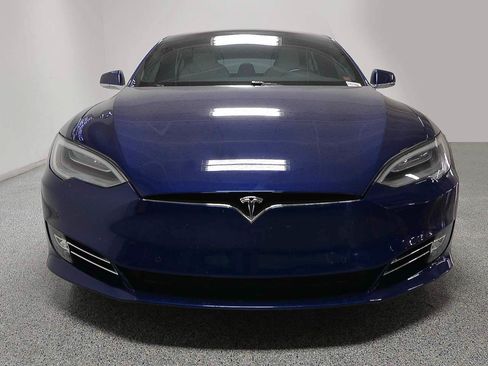 Used 2020 Tesla Model S Long Range AWD/4WD image 2