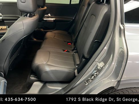 Certified 2025 Mercedes-Benz GLB 250 4MATIC image 21