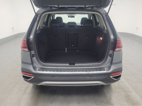 Used 2022 Volkswagen Taos SE w/ Panoramic Sunroof Package image 29