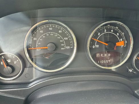 Used 2015 Jeep Compass High Altitude image 15